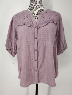 Knox Rose Dusty Lavender Button-Front Eyelet Yoke Short Sleeve Top Womens Large
